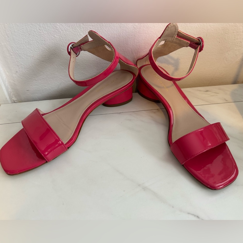 New without box Stuart Weitzman Pink Fuchsia Patent Leather  Sandals Size 8.5